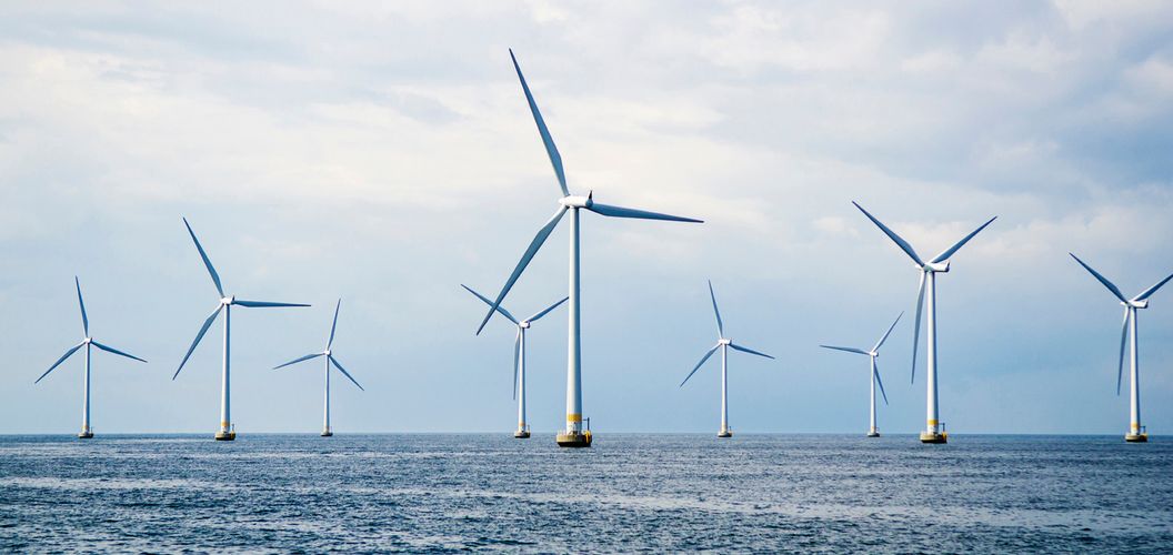 Offshore wind turbines in an off-shore wind park