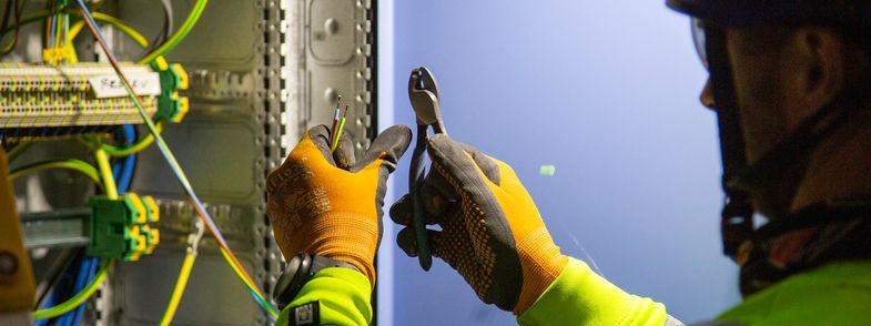 Image of NKT engineer